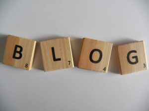 ブログの書き方を学ぶ為のおすすめの講座はどこか調べる
