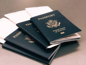 クラウドワークスの発注方法で本人確認書類を提出するパスポート