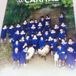 カリタス小学校の学校案内パンフレット（表紙）の画像キャプチャ