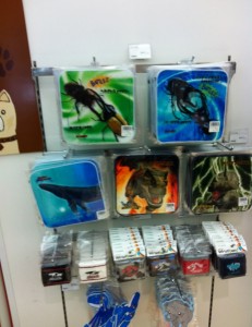 国立科学博物館のお土産屋さんハンドタオルの画像
