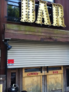 ジャクソンホールの画像キャプチャ天神通り商店街ストリート出口