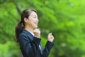50代の主婦が仕事を探す時に悲観しなくていいと喜んでいる主婦