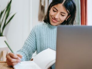 主婦におすすめの無制限プランのクラウドWi-Fiを使っている主婦